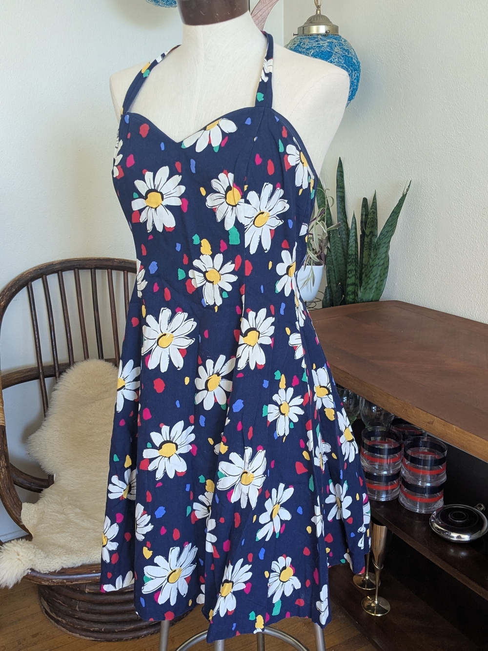 90s Sweetheart Halter Sundress with Daisy Pattern